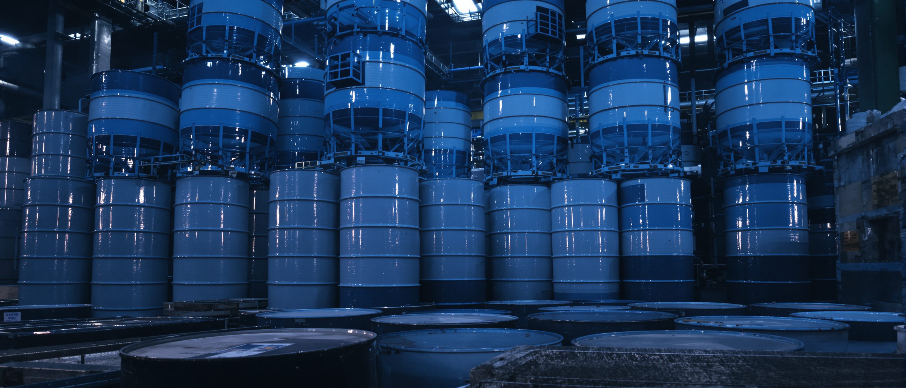 Crude Oil (CL) market analysis and seasonal trends - TradeWave.ai