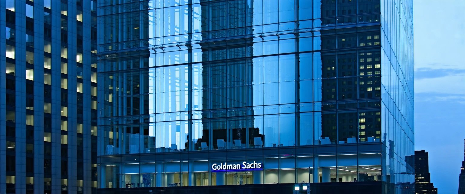 Goldman Sachs (GS) market analysis and seasonal trends - TradeWave.ai