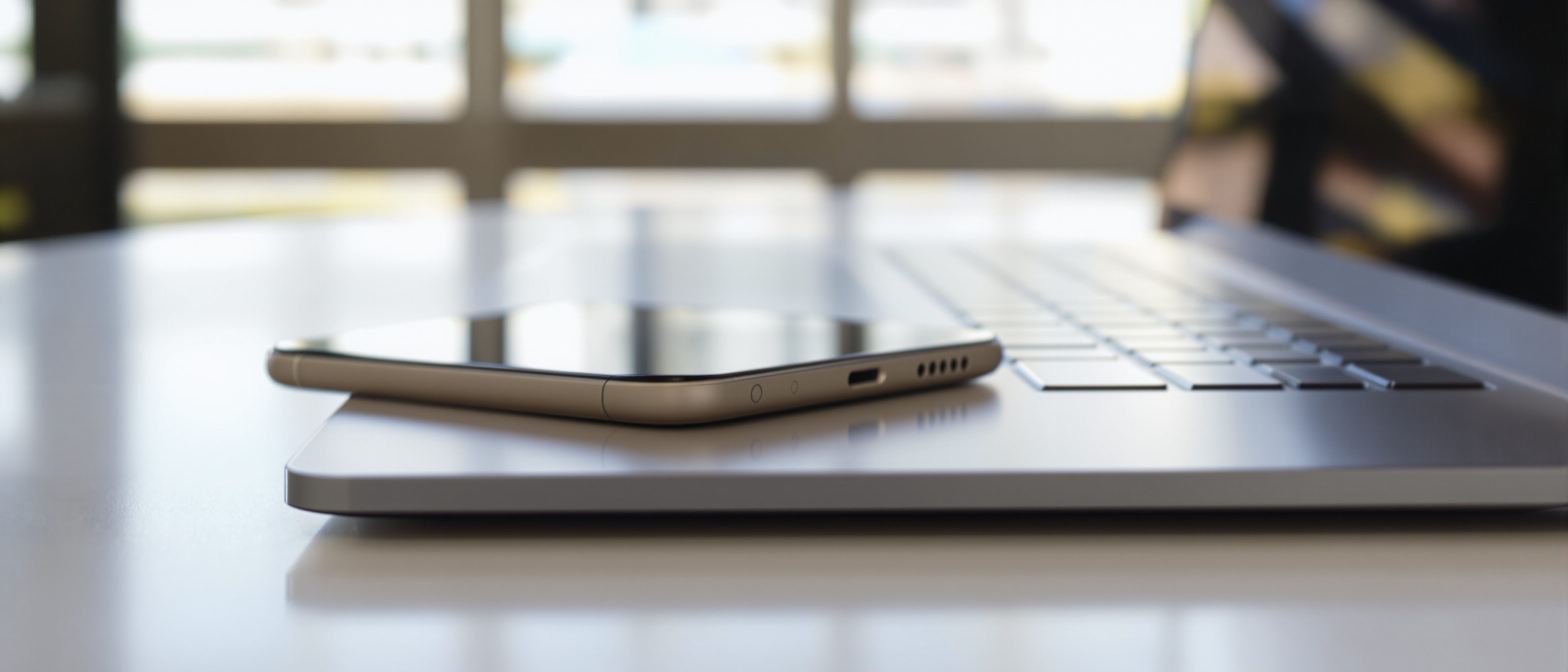 Apple Inc. (AAPL) market analysis and seasonal trends - TradeWave.ai
